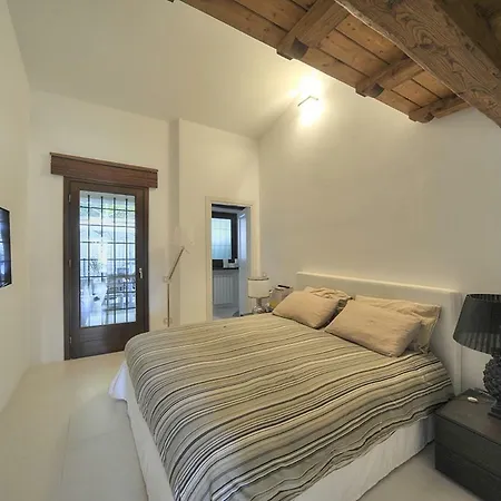 Villa Manziana Villa